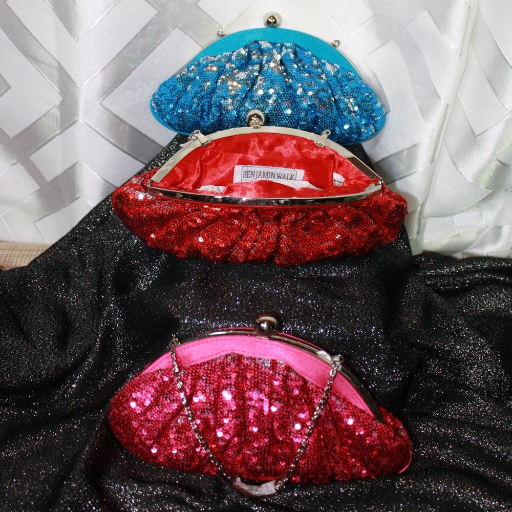 Benjamin Walk NWT Sequined Clutch - Turquoise
